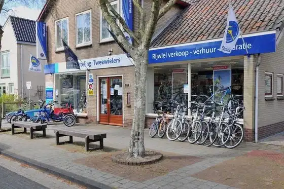 Masteling Tweewielers winkel van buitenkant